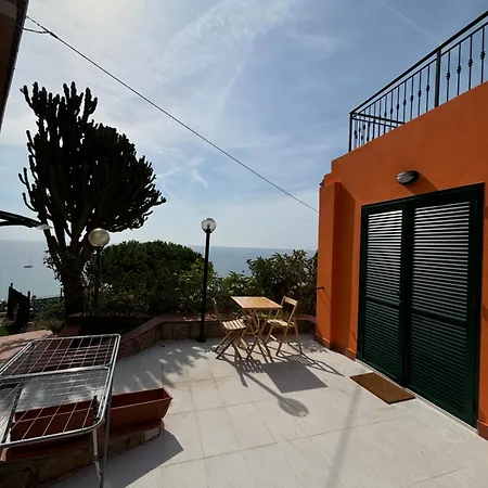 Lägenhet Il Giardino Del Mare Ventimiglia