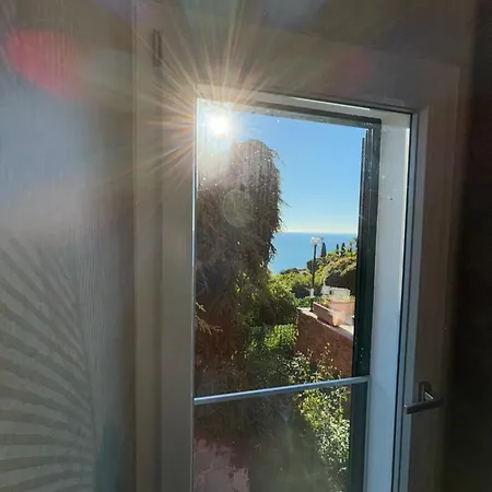 Il Giardino Del Mare Апартаменты Вентимилья